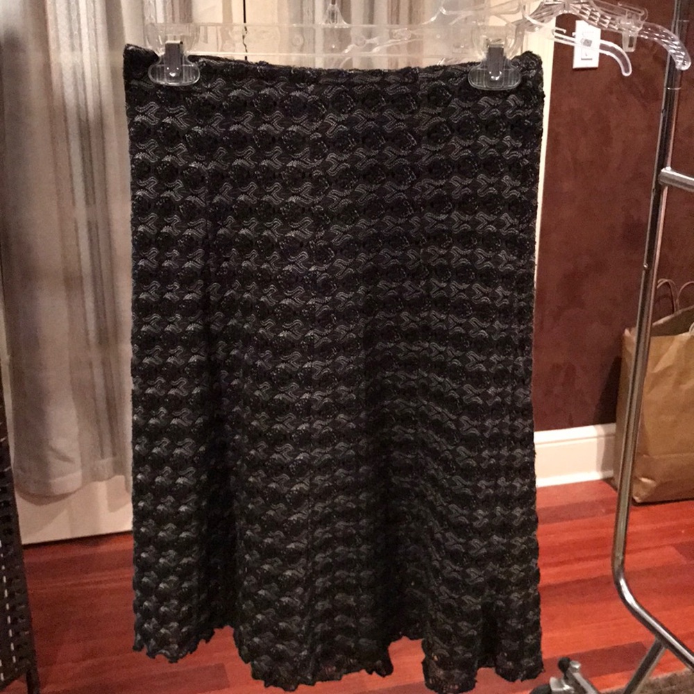 Gorgeous classy skirt. Size 2. Anna Sui design!