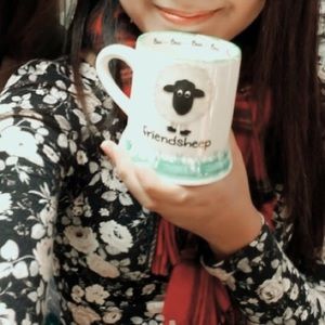 Long sleeve floral crop top