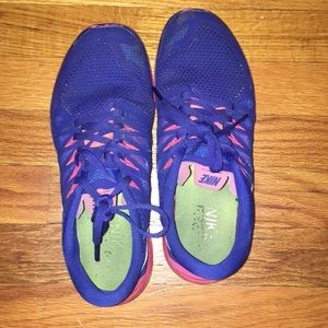 Nike Free tennis shoes