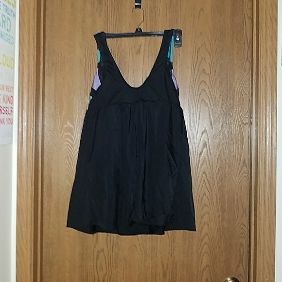 Awesome Swimdress like new!  Slimming!  - Picture 2 of 6