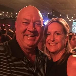 Meet your Posher, Robyn