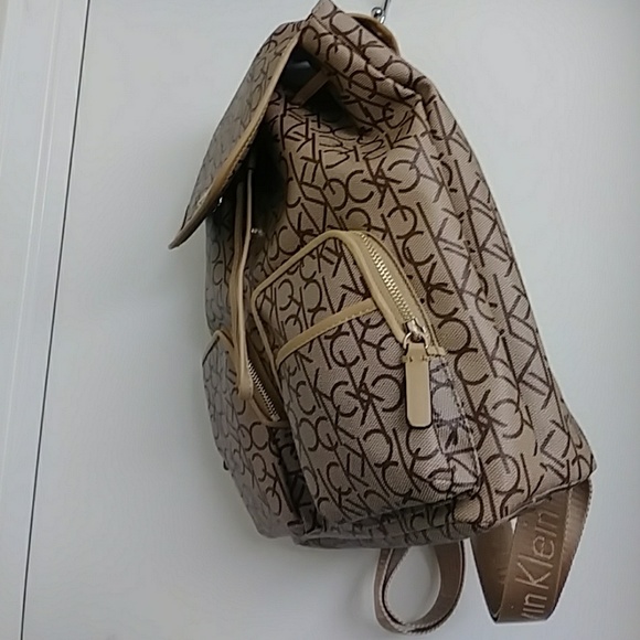 Mini backpack - Picture 3 of 3