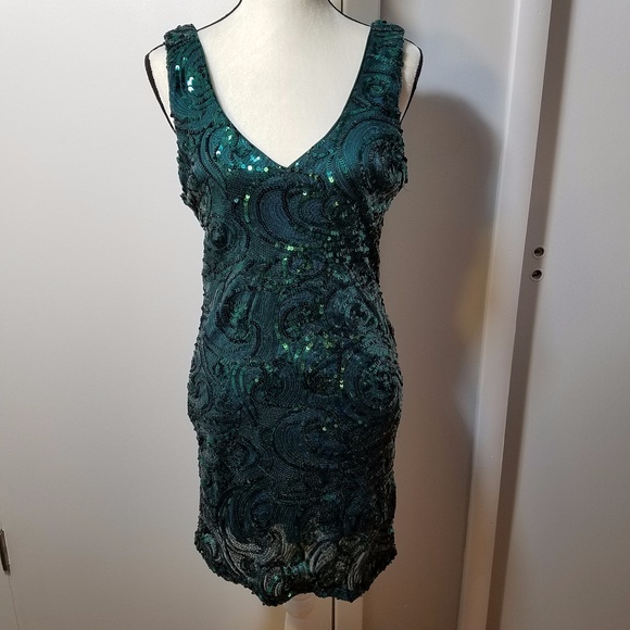 Forever 21 Dresses & Skirts - Forever 21 Green Sequin Cocktail Dress
