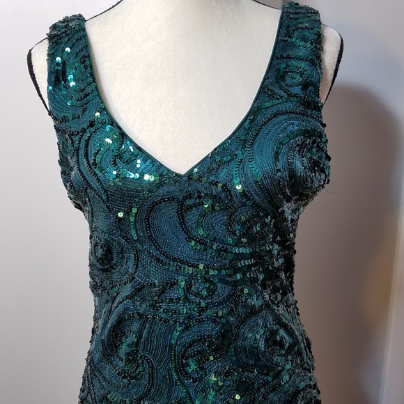 Forever 21 Green Sequin Cocktail Dress - Picture 2 of 8