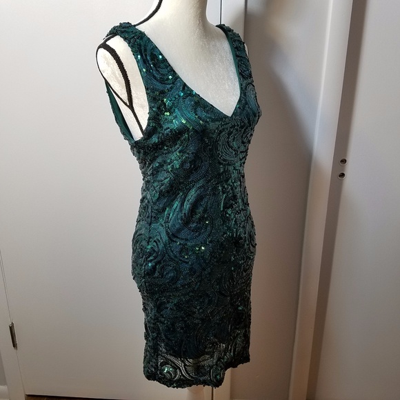 Forever 21 Green Sequin Cocktail Dress - Picture 3 of 8