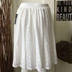 Chaps White Lace Pattern Skirt NWT