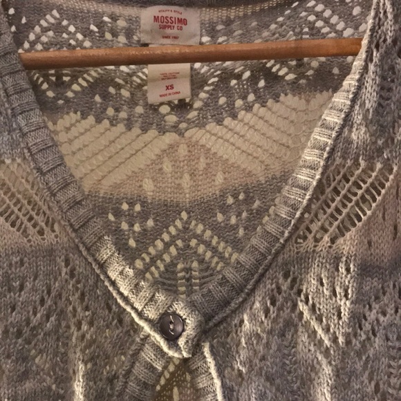 Sweater - Picture 2 of 4