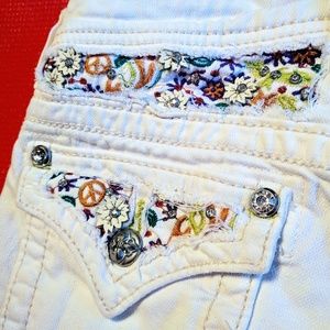 MISS ME BLING White Peace Shorts - 29W