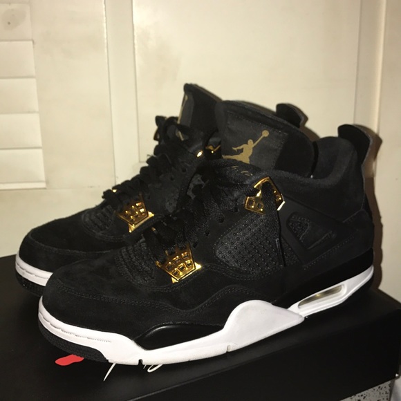 Air Jordan 4 royalty - Picture 2 of 5