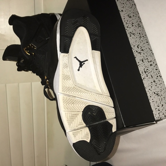 Air Jordan 4 royalty - Picture 3 of 5