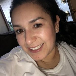 Meet your Posher, Marisol