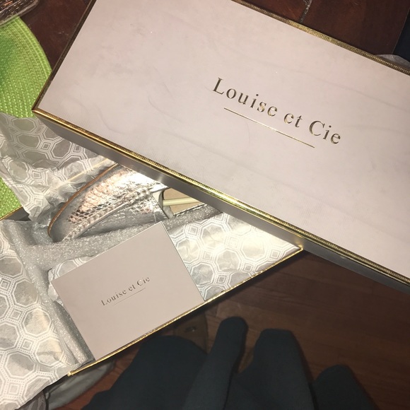 Final! Louise et Cie Bitsy Embossed Penny Loafers - Picture 4 of 7
