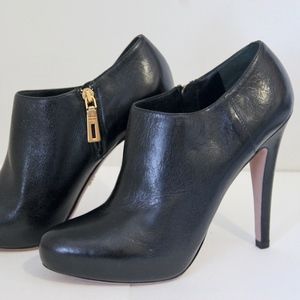 Prada high heeled ankle boots- 38