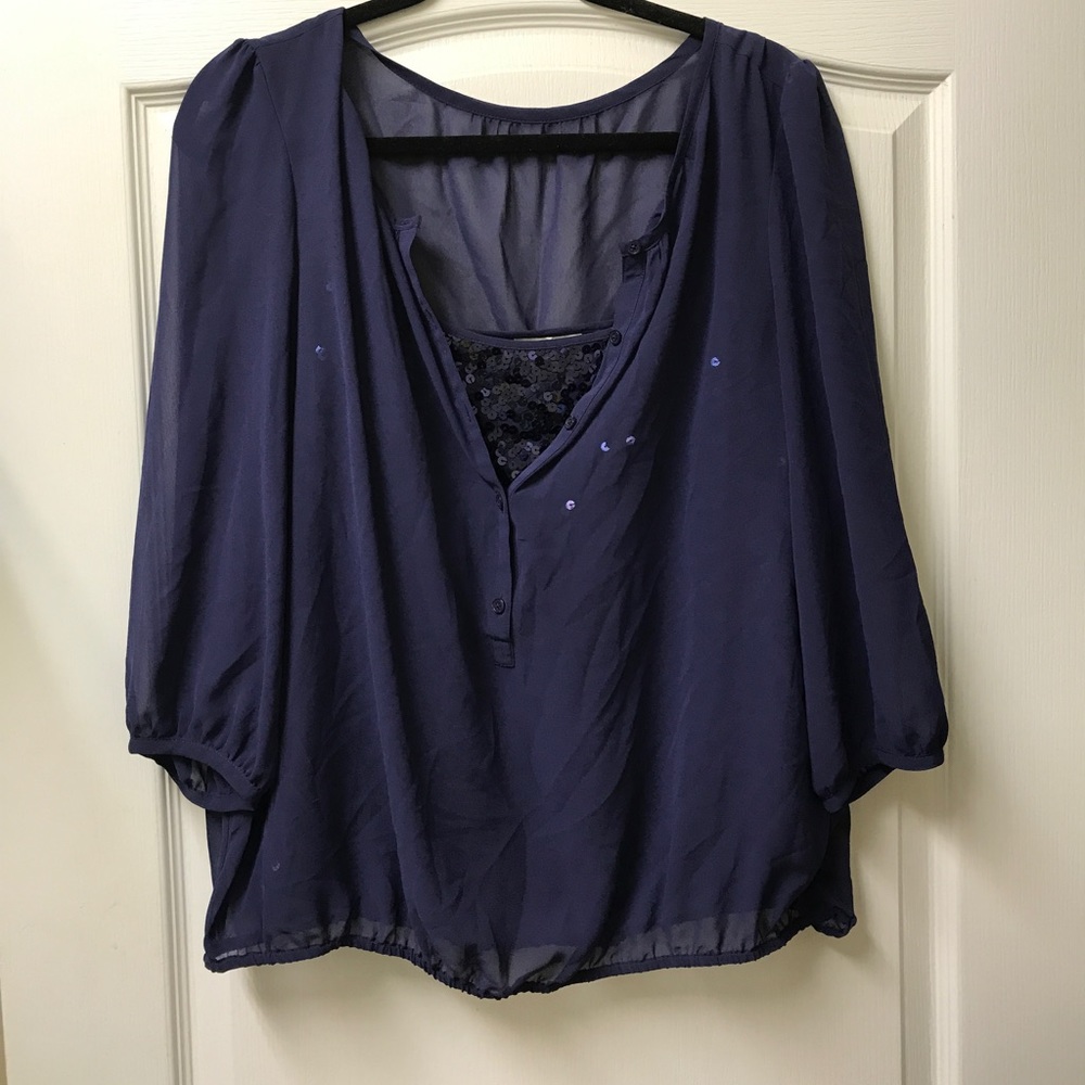 🎉 SALE! Navy Sequin Blouse