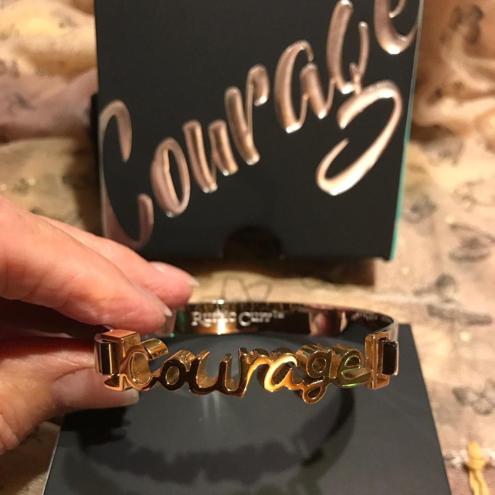 💪🏻 COURAGE 👍