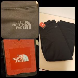 Women's NWT North Face sweatpants