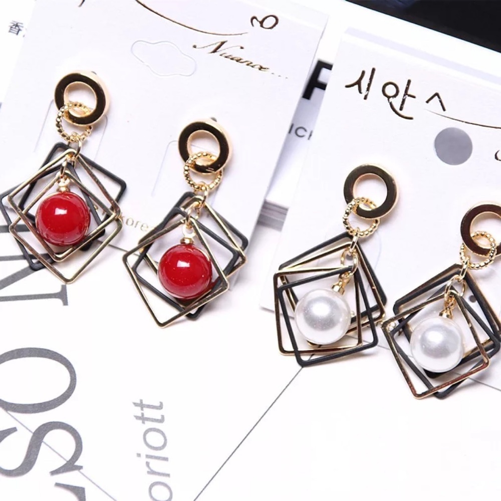 Earring
