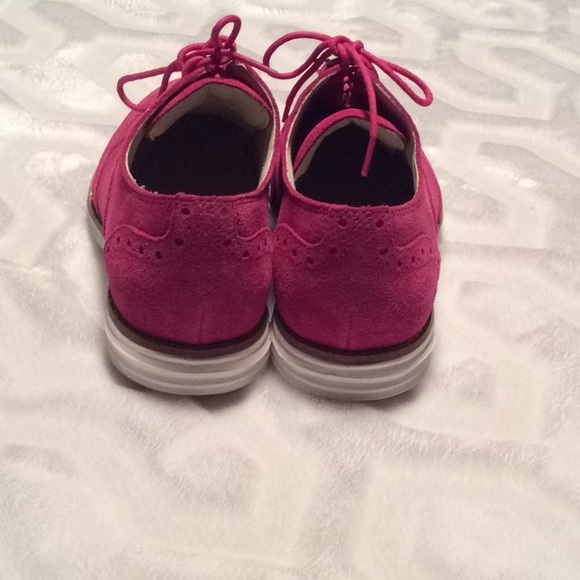 ❌SOLD❌ Cole Haan Women's Wingtip Oxfords - Picture 3 of 5