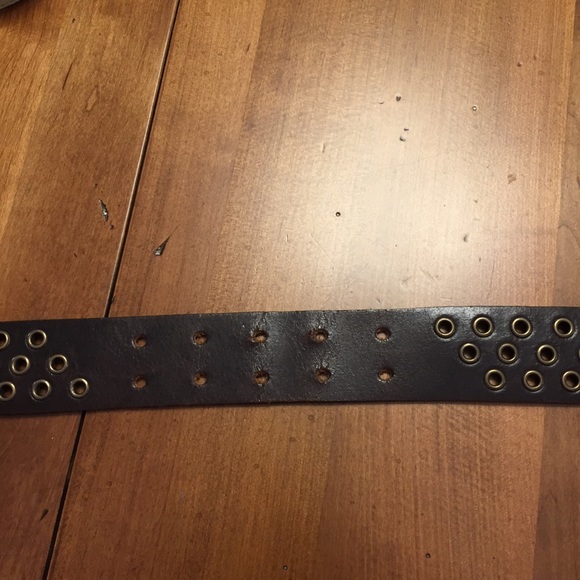 Belt - Picture 3 of 4