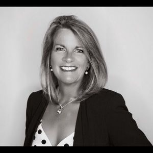 Meet your Posher, Marcia