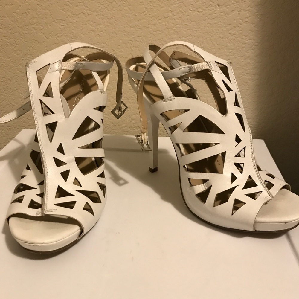 Super chic white strappy  heels