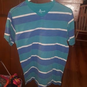 Striped v-neck tee