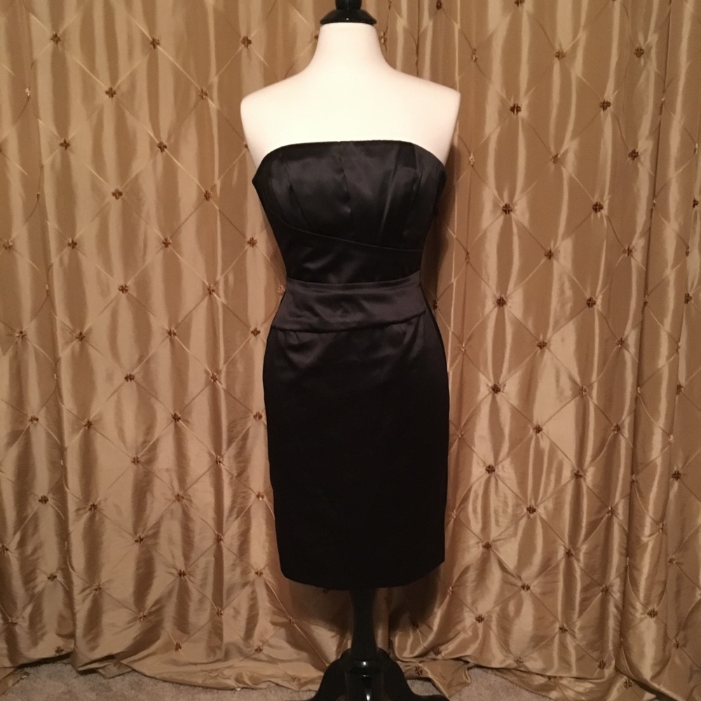 WHBM Strapless Dress Size 6 **Please Read**