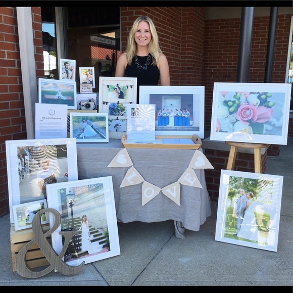 Meet your Posher, Elli - Picture 3 of 4