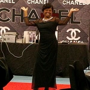 Meet your Posher, Clarissa