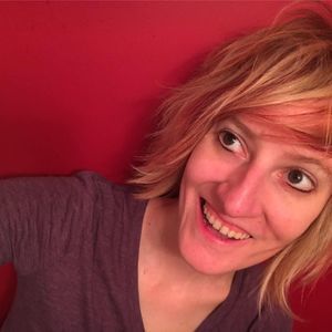 Meet your Posher, Alicia