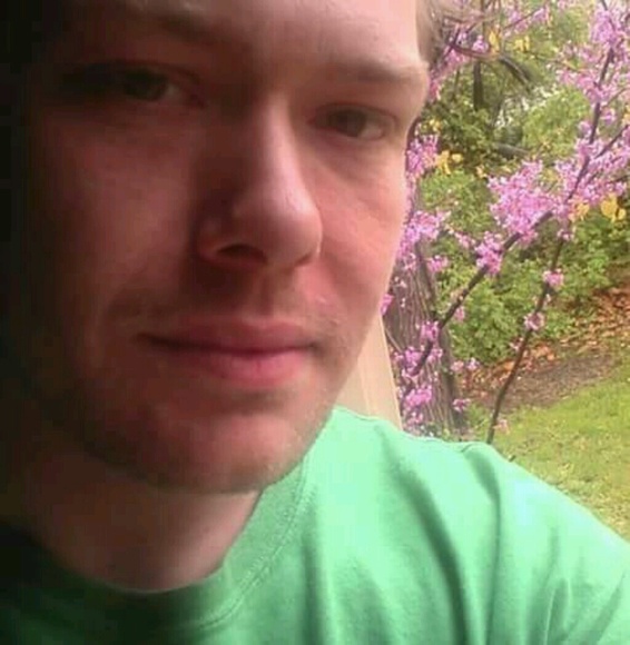 Meet your Posher, Kyle - Picture 1 of 1