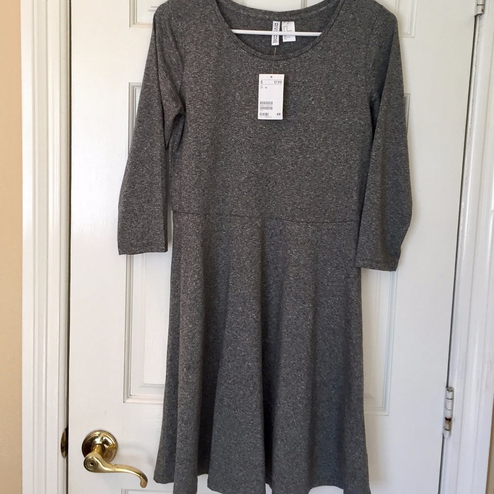 H&M - Divided -Gray Long Sleeve Dress - Medium