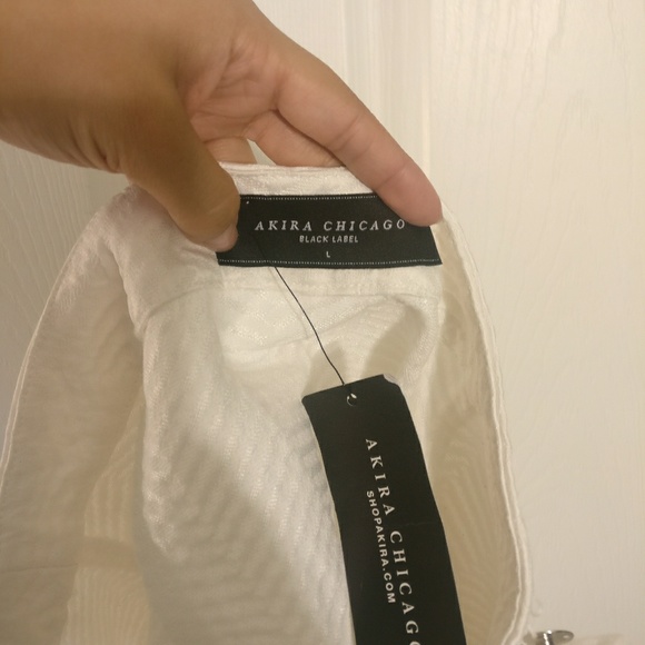 AKIRA BLACK LABEL NWT WHITE FLARE MINI SKIRT - Picture 4 of 5