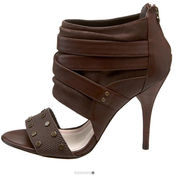 Tracy Reece zuri - Picture 3 of 8