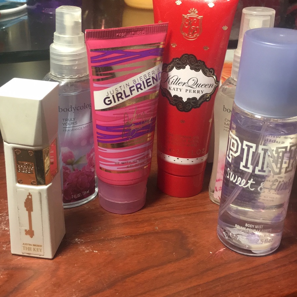 Purfume and body wash bundle