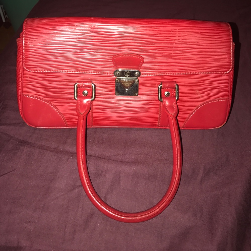 Lv bag - Picture 2 of 8