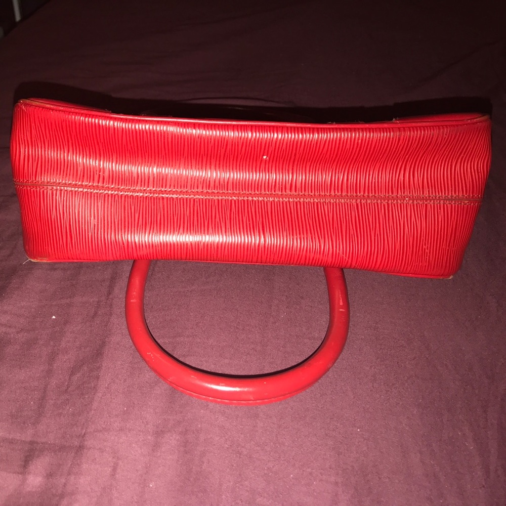 Lv bag - Picture 5 of 8