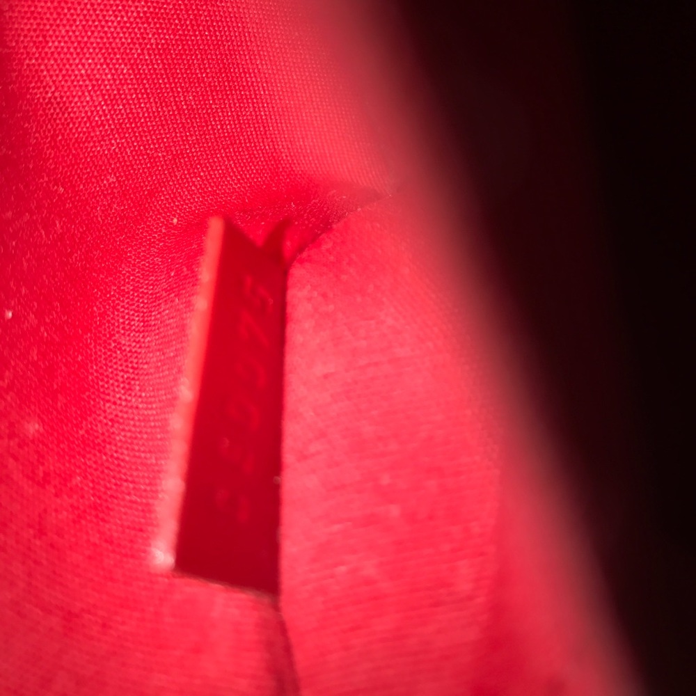 Lv bag - Picture 6 of 8