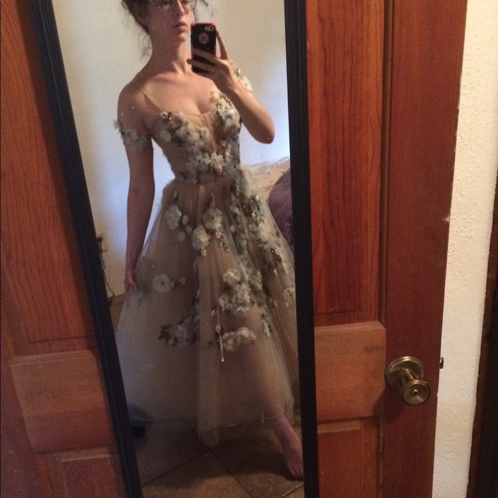 Marchesa S/S 2017 RTW tea length dress