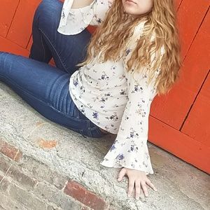 American Eagle floral choker bell-sleave blouse