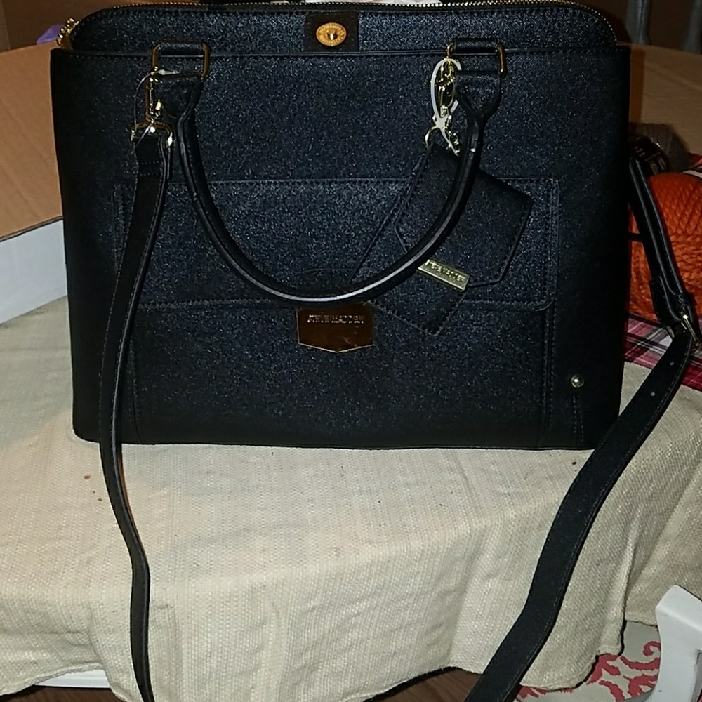 Black Steve Madden Purse