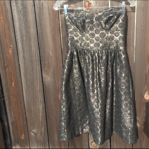 KENSIE GOLD BLACK METALLIC DRESS SZ 4 - Picture 2 of 5
