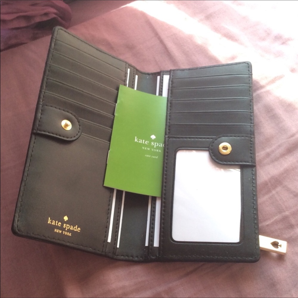Black Kate Spade Wallet! (NWT)