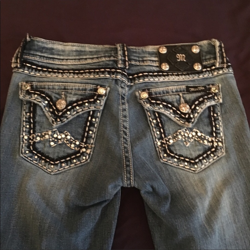 Miss Me Skinny. Like new 27/35