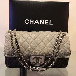 Limited edition Chanel bag 100%Authentic
