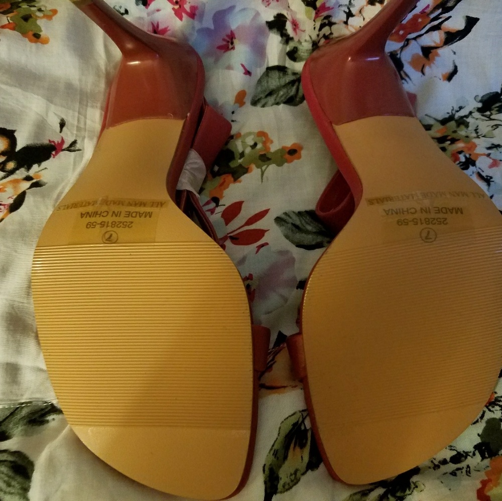 Sexy heels - Picture 4 of 4