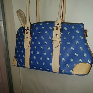 Dooney & Bourke