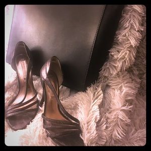 BCBG gunmetal grey/gray 4" heel strappy sandals