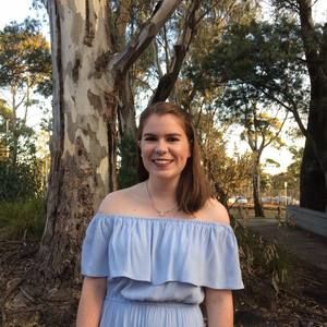 Meet your Posher, Ellen