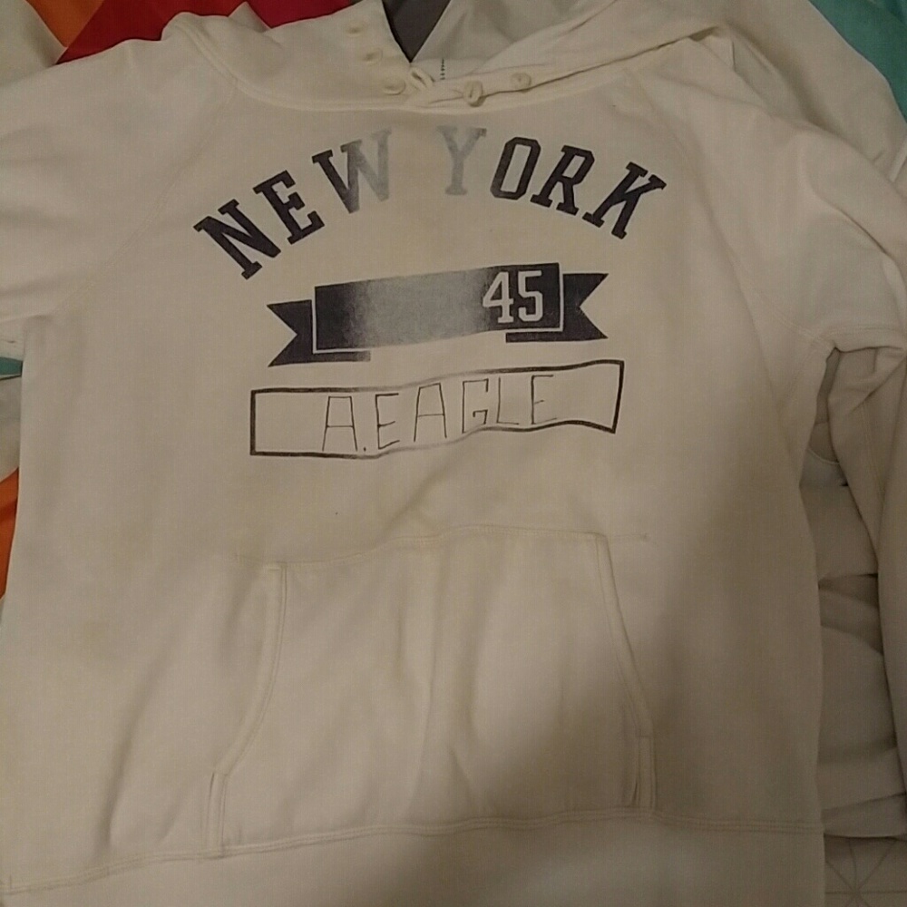 Sweatshirt